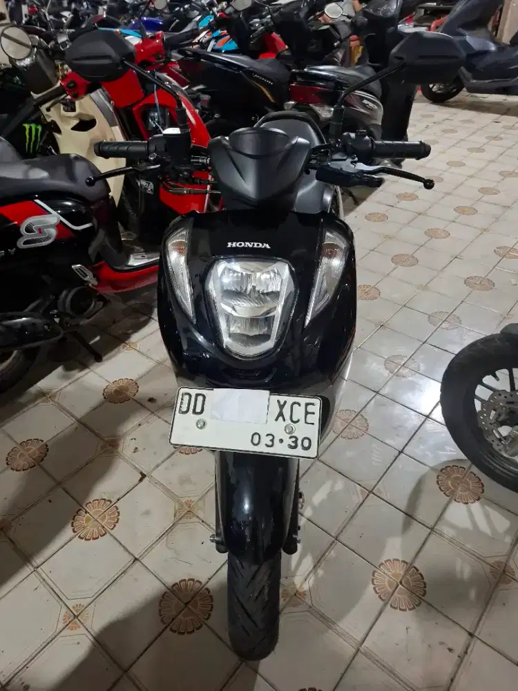 Honda Genio 110cc 2025 hitam