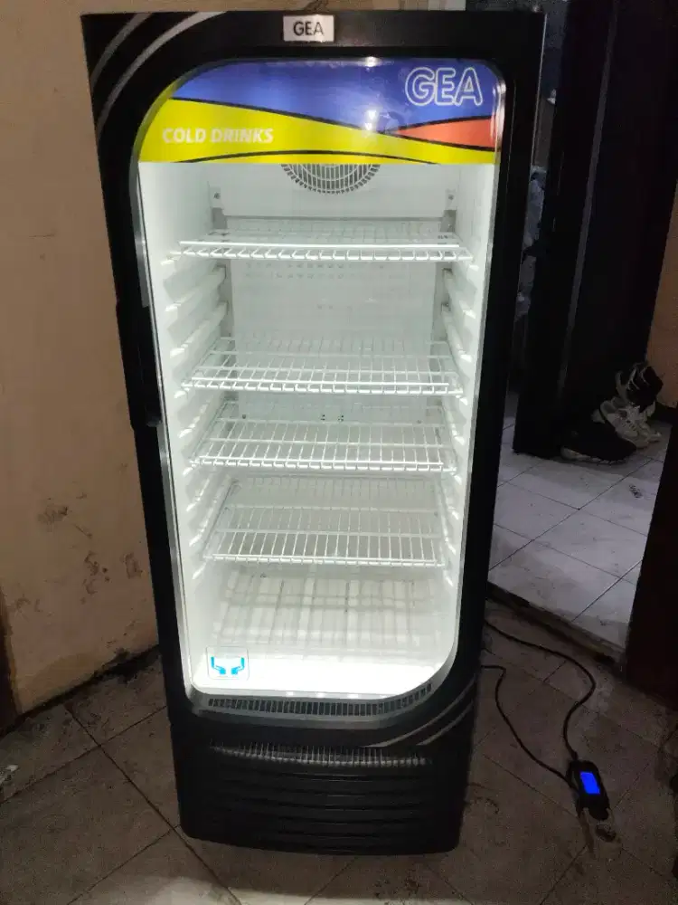 Showcase Gea oval orisinil pabrik fullblack normal dingin