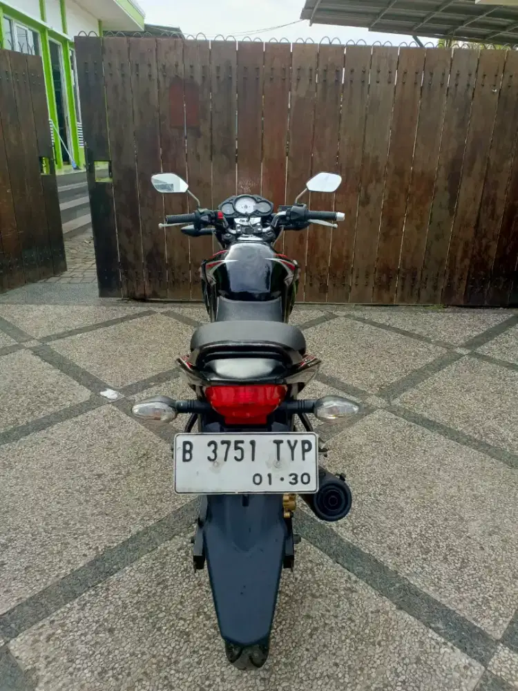 Honda CB 150R tahun 2014