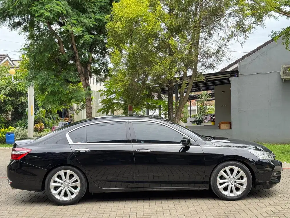 Honda Accord 2016 Bensin