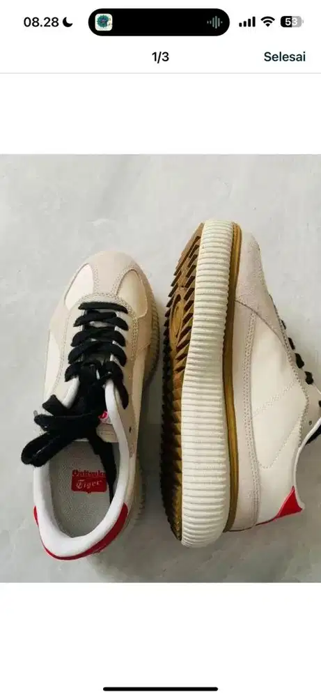 Dijual sepatu asli onitsuka