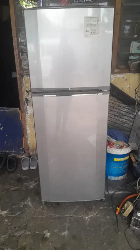 Kulkas LG 2 pintu