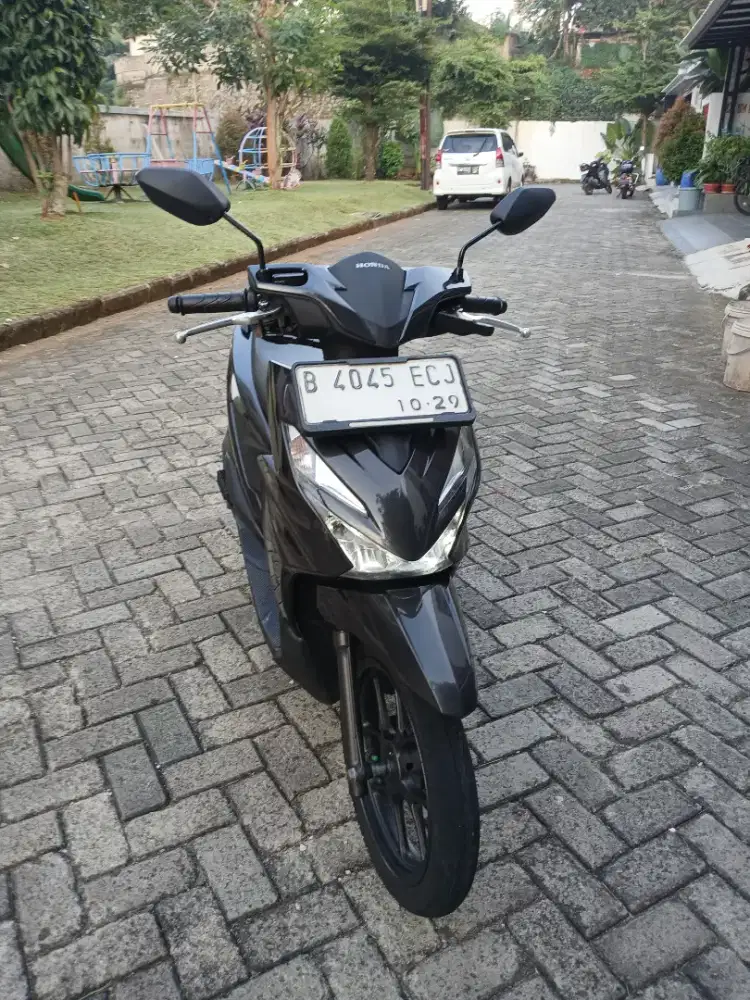 Di jual Honda beat deluxe
