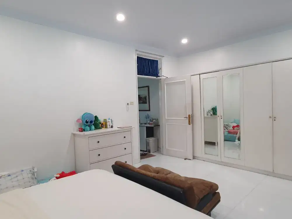 Rumah Gading Kirana Timur Kelapa Gading Luas 11x20m2