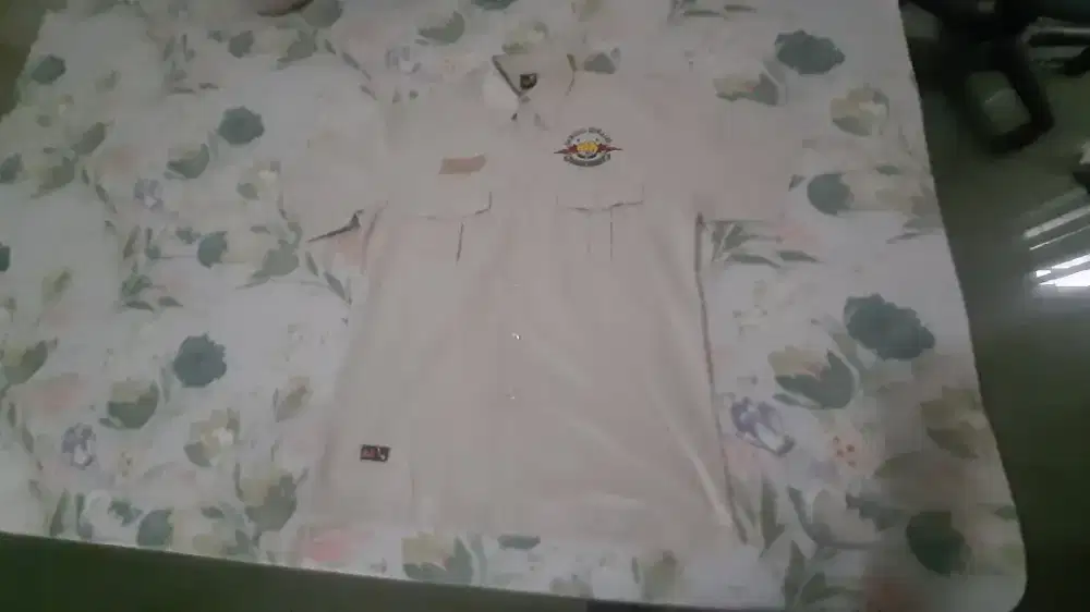 Kemeja tarung derajat