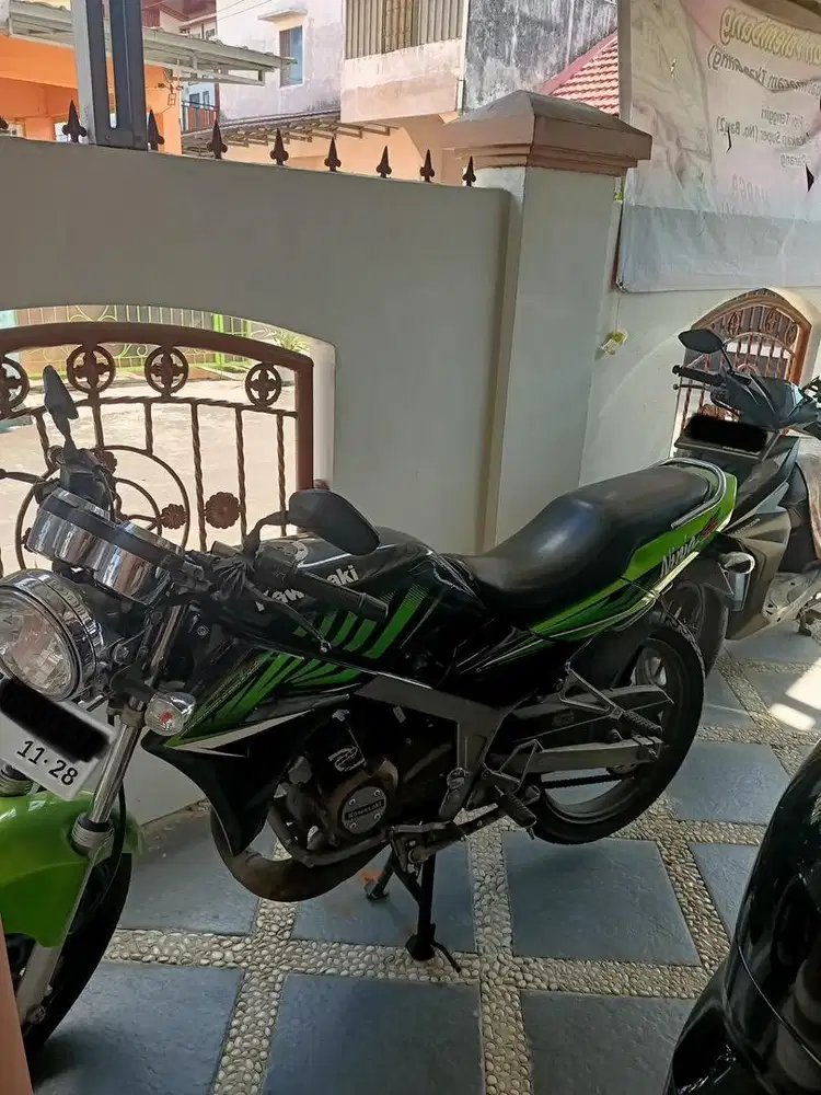 Kawasaki Ninja SS Zebra