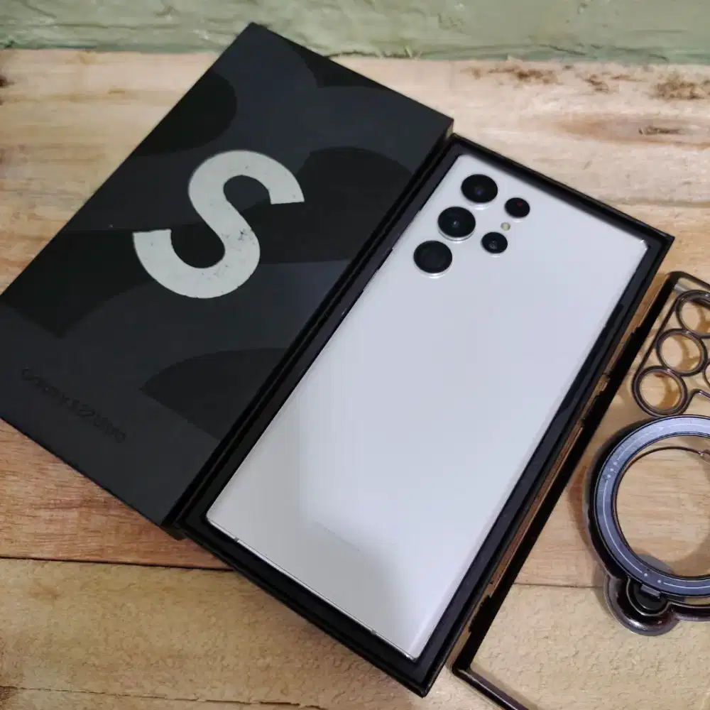 Samsung S22 Ultra 12/512gb resmi sein