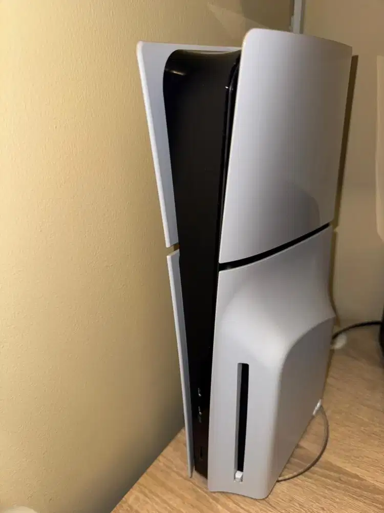 PS5 Slim Disc+Bonus Stik+Game