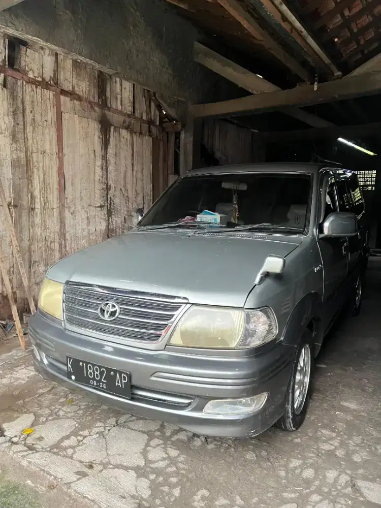 Kijang krista 2002 bensin