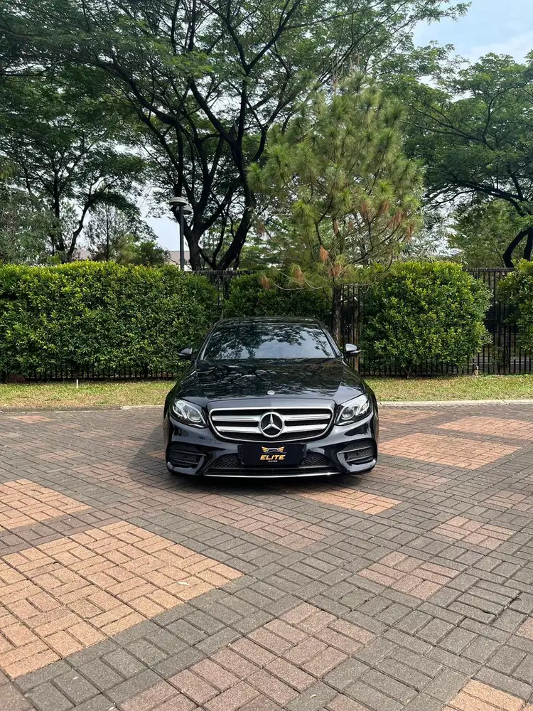 Mercedes Benz Mercy E350 EQ Boost AMG 2020