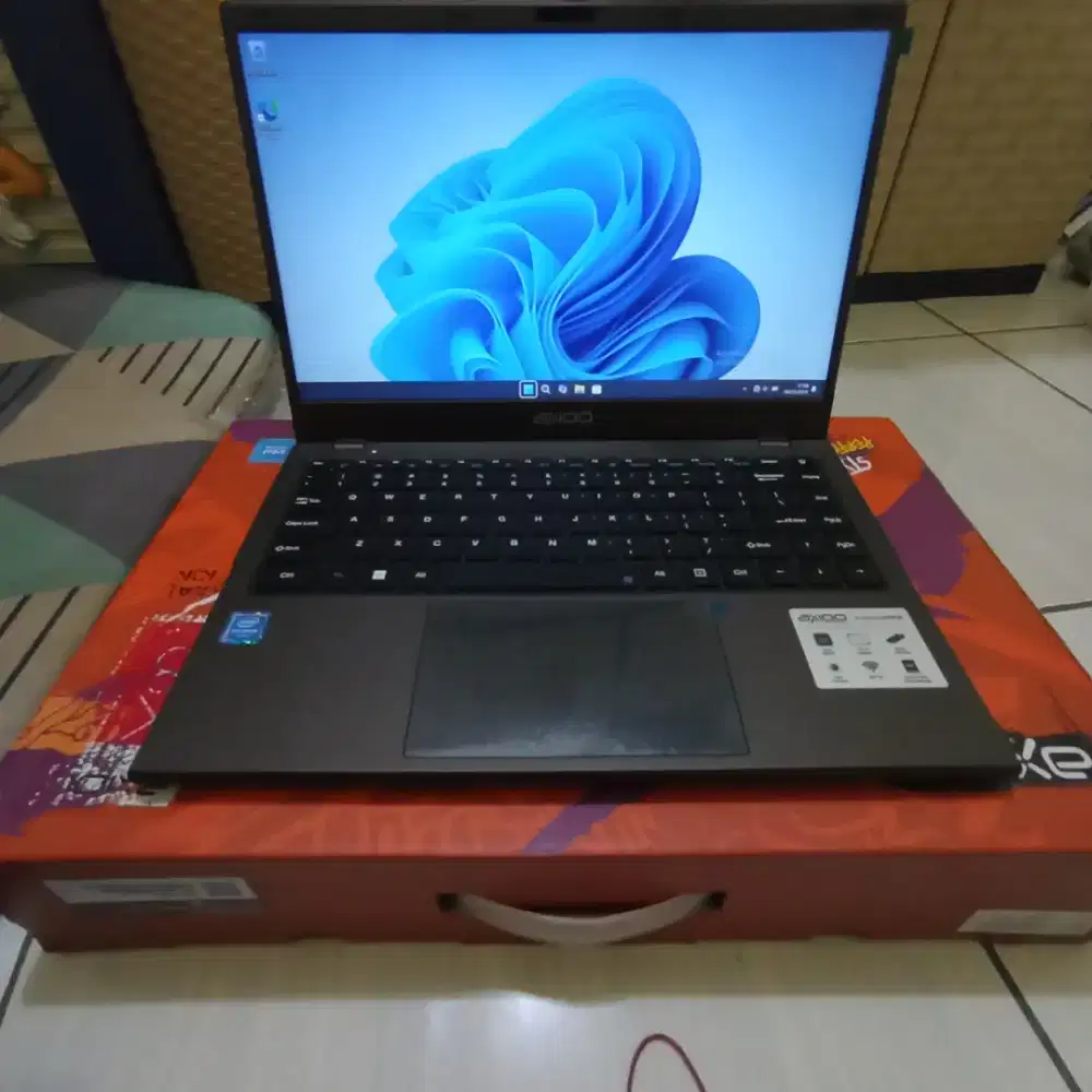 Dijual Laptop Axioo Hype 10