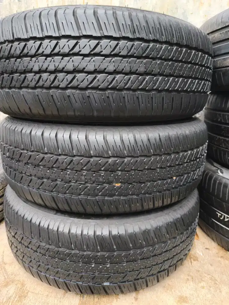 Bridgestone dueler HT 265 60 R18