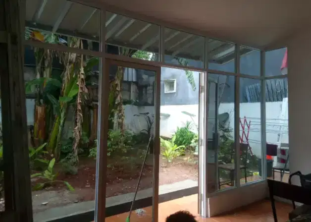 Pusat pasang kaca film perumahan & perkantoran soloraya