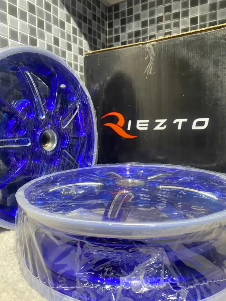 VELG RIEZTO MODEL MARUZ DRAG BLUE VESPA SPRINT PRIMAVERA S LX BARU