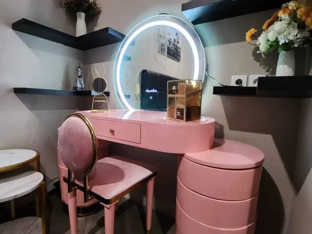 DIJUAL CEPAT FULL FURNISHED CAKEPPP RUMAH MARTINEZ GADING SERPONG