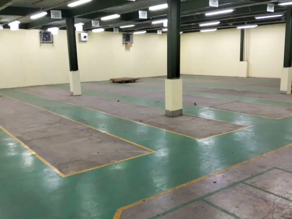 Gudang di jual cakung jakarta timur dekat united tractor pik penggilingan Jiep pulo gadung suzuki