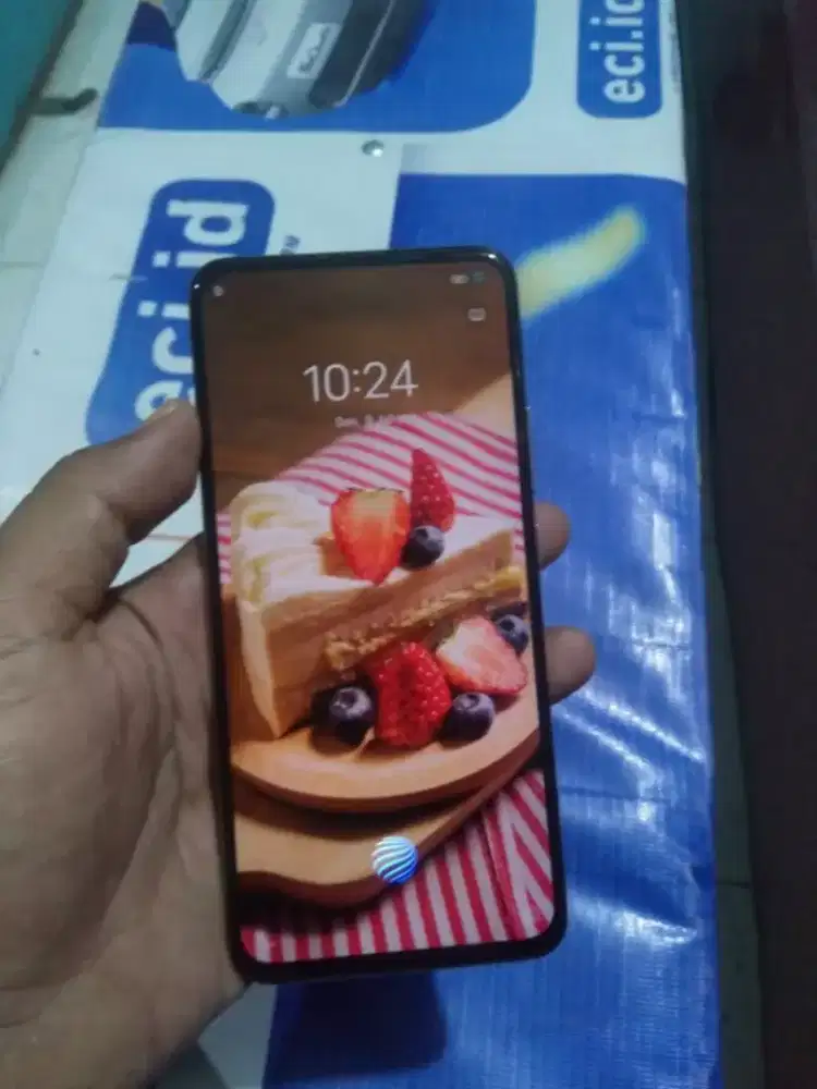 Vivo v19 8/128 hp casan