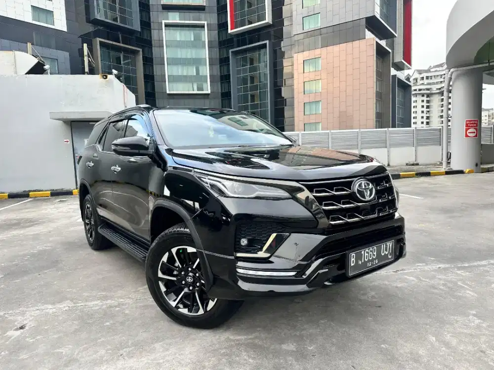 (TDP 10 Jt) Toyota Fortuner 2.4 GR Diesel At Thn 2021