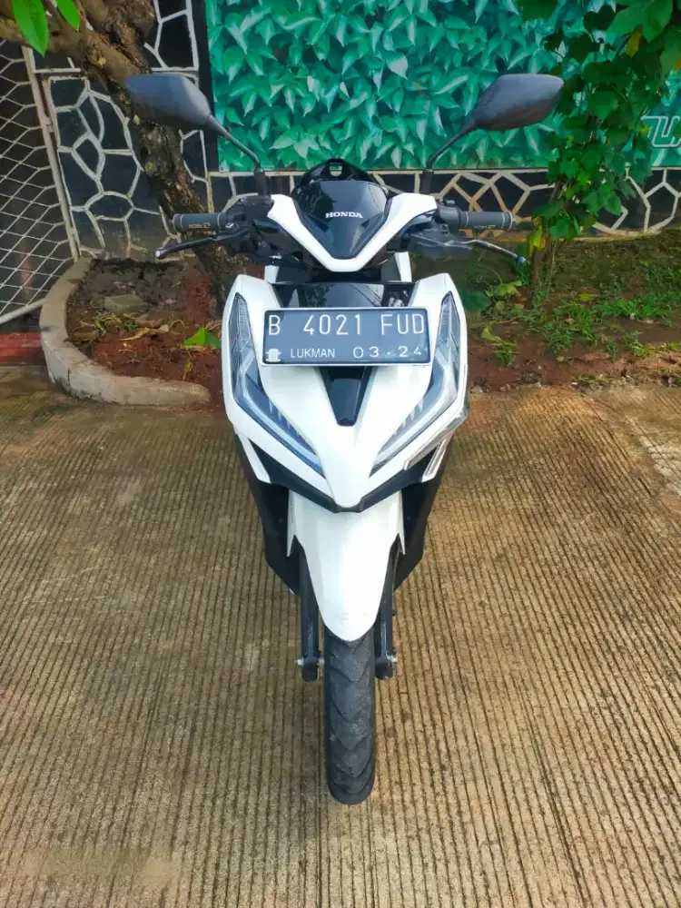 VARIO 150 LED NEW KM10RB TERAWAT