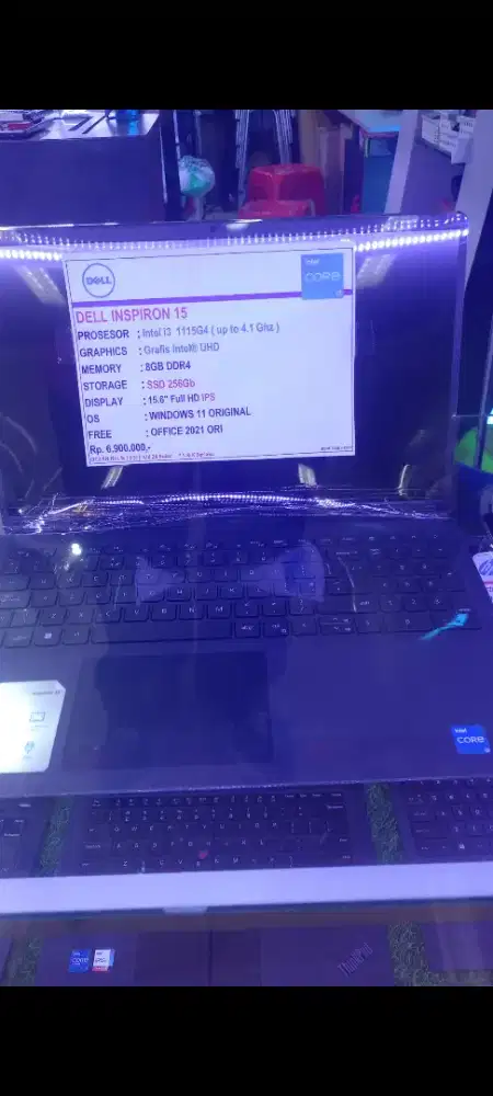 Laptop DELL INSPIRON 15