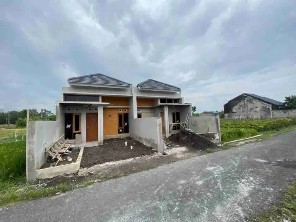 Rumah Baru view Sawah akses jalan lebar