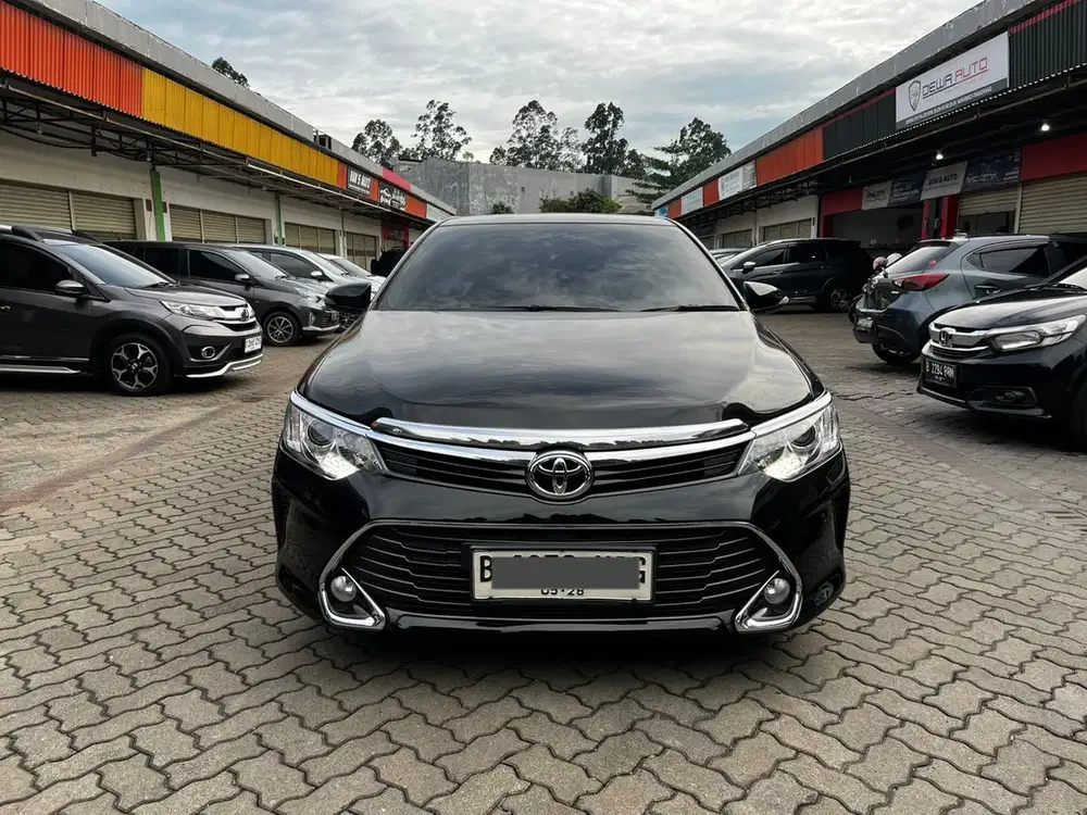 Toyota Camry 2018 Bensin