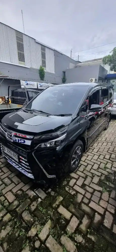 Voxy terawat dan record Auto2000
