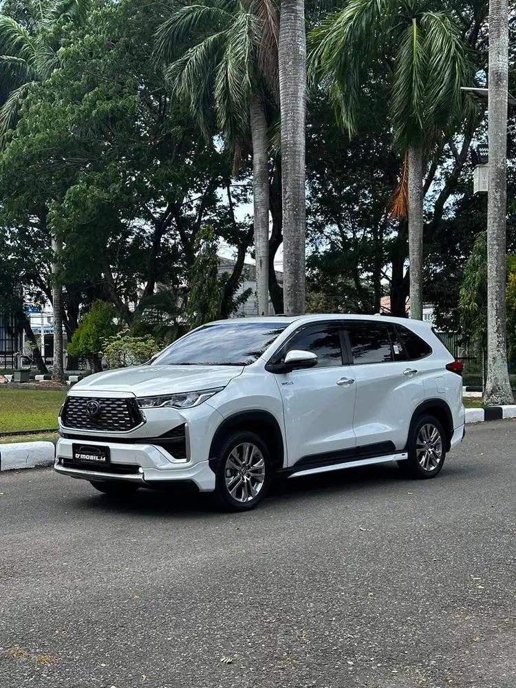 INNOVA ZENIX Q HV MODELISTA TSS 2023