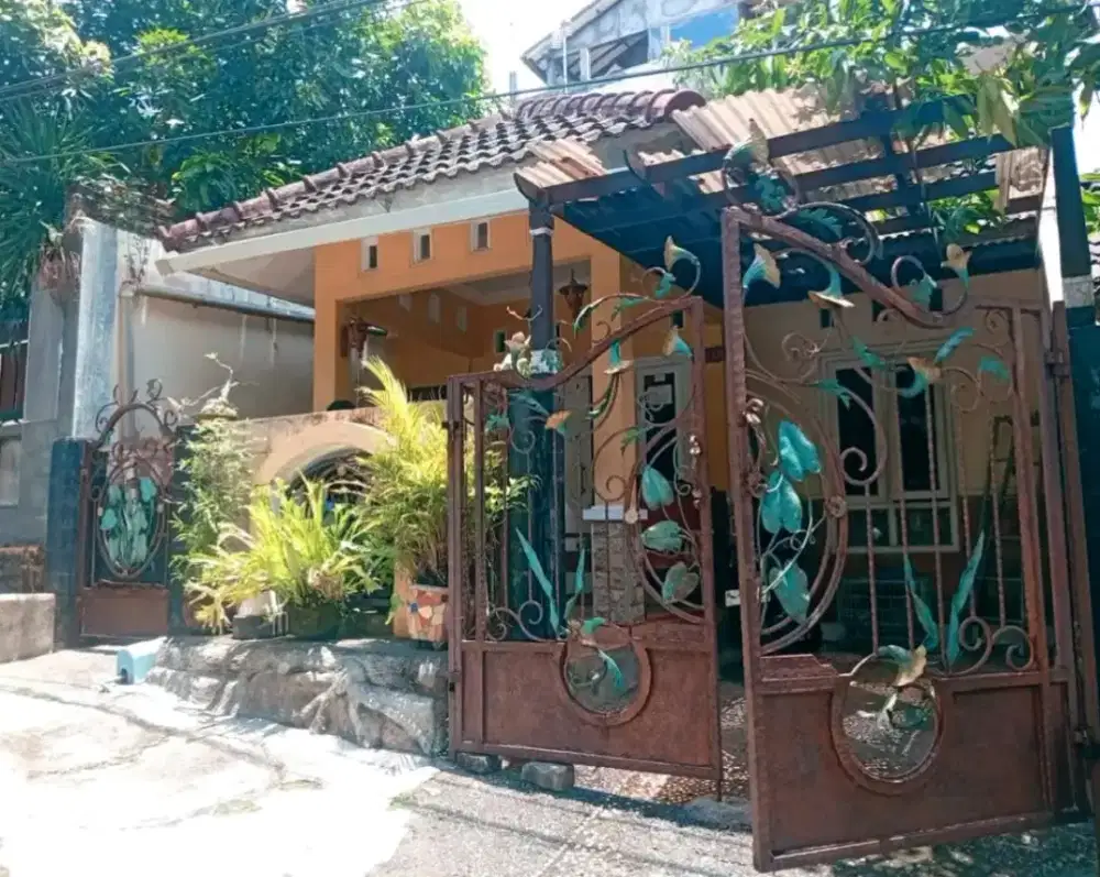 Murah dijual rumah siap huni dewi sartika manyaran semaramg barat