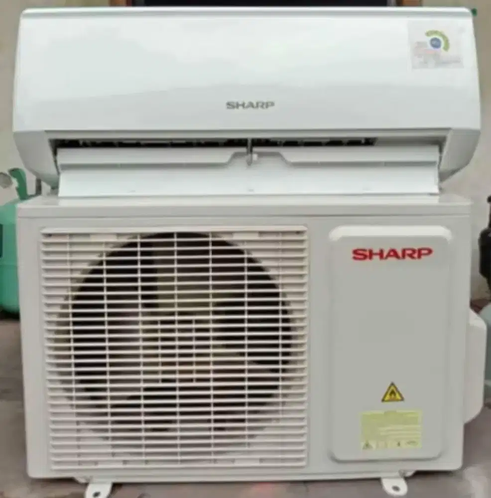 Jual ac sharp r 32  1/2pk  lowwat 350 watt kondisi 95% ori semua
