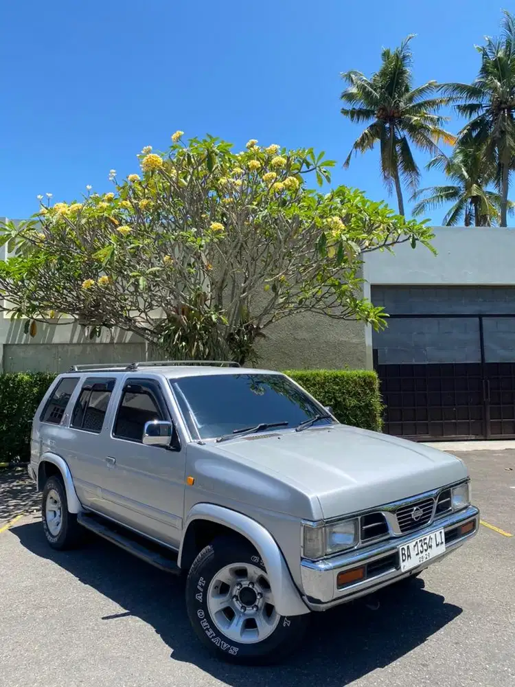 Nissan Terrano Spirit