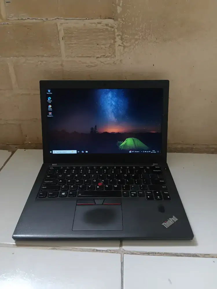 Lenovo thinkpad X270 core i5 normal