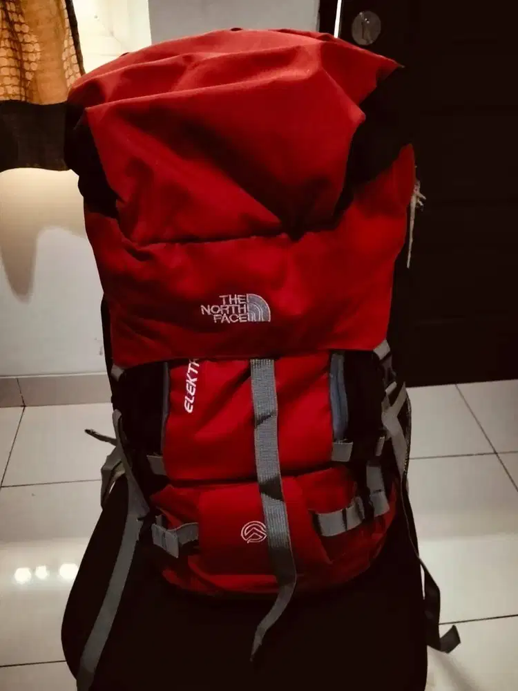 Carrier tnf 60L gratis rain cover (baru)