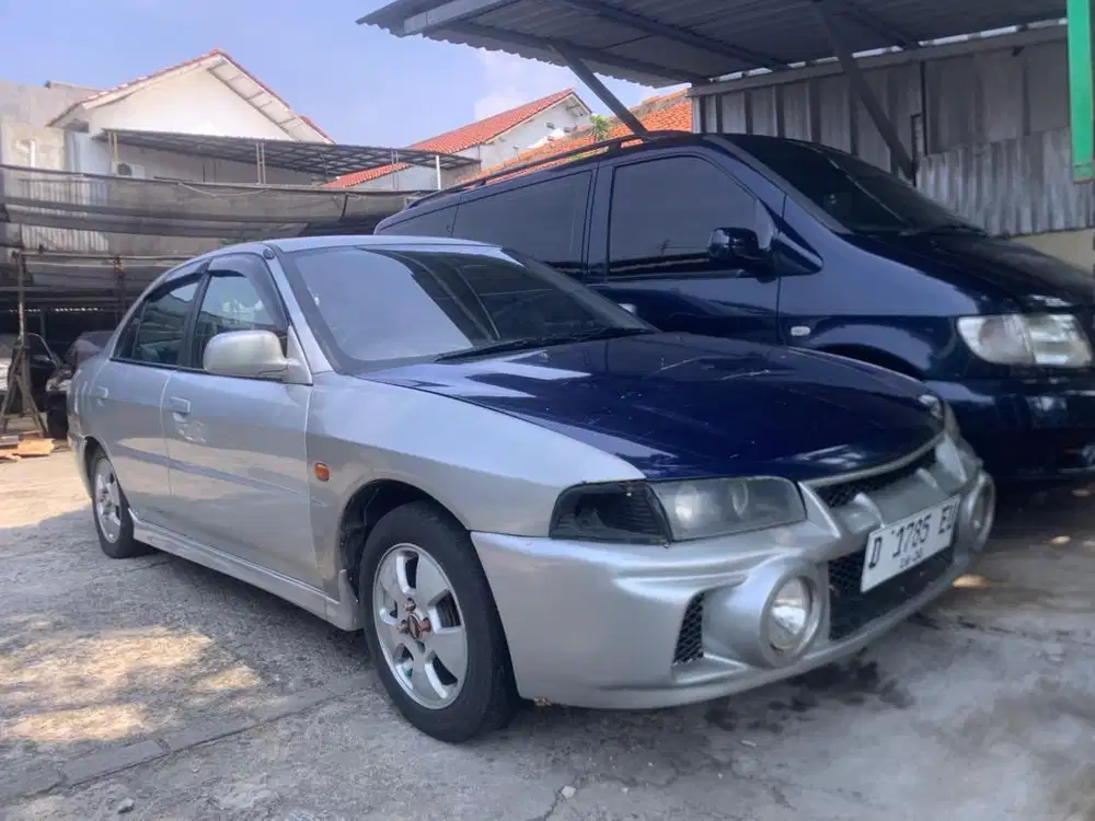 Jual murah; Mitsubishi Lancer CK4 SEI Manual Th 2000