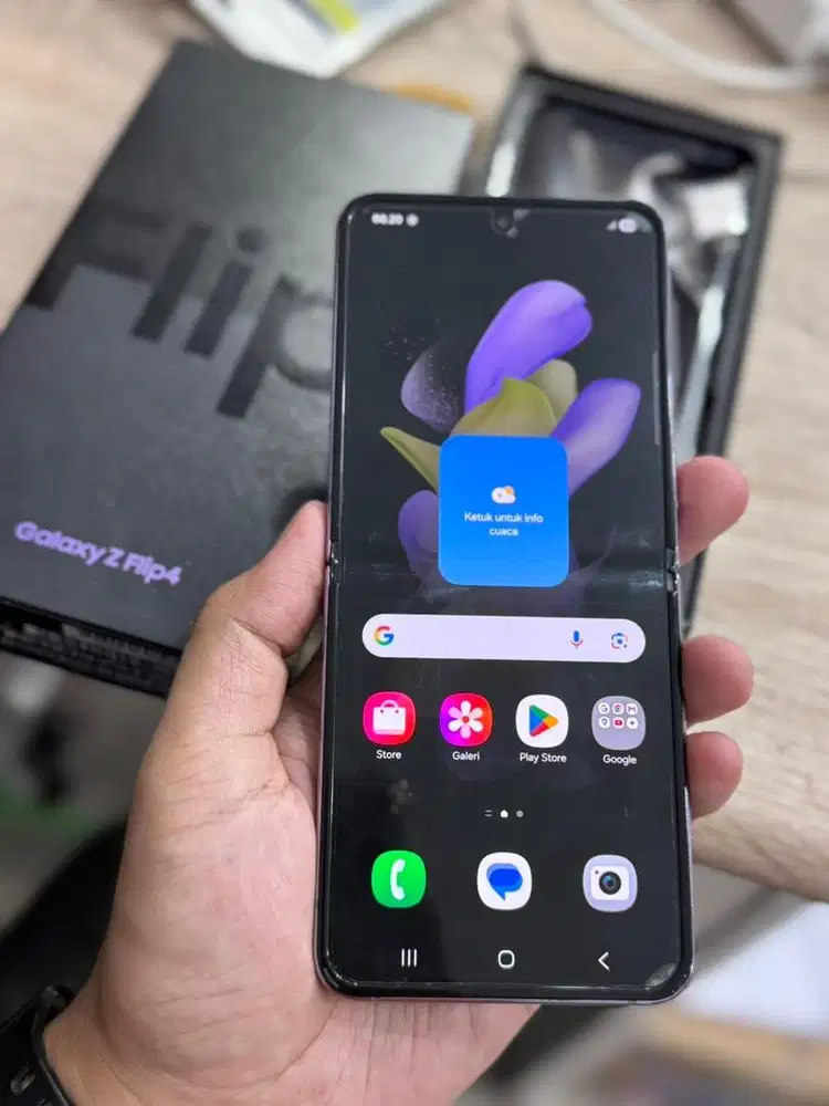 Samsung Galaxy Flip 4 512gb Purple Mulus unit dus aja