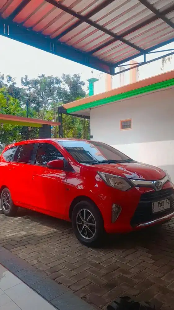 Toyota calya tipe g oryginal pabrik low km