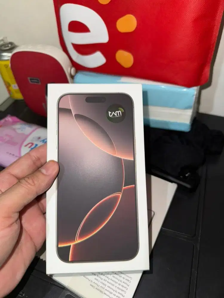 Bismillah jual iphone 16 pro max 256 warna diset titanium ibox