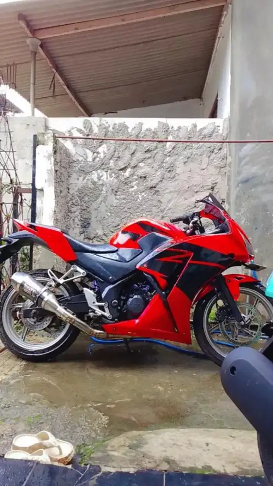 Butuh uang cepat CBR 150 lok Semarang