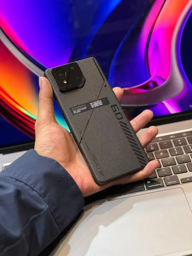 Asus ROG phone 9 FE 12/512