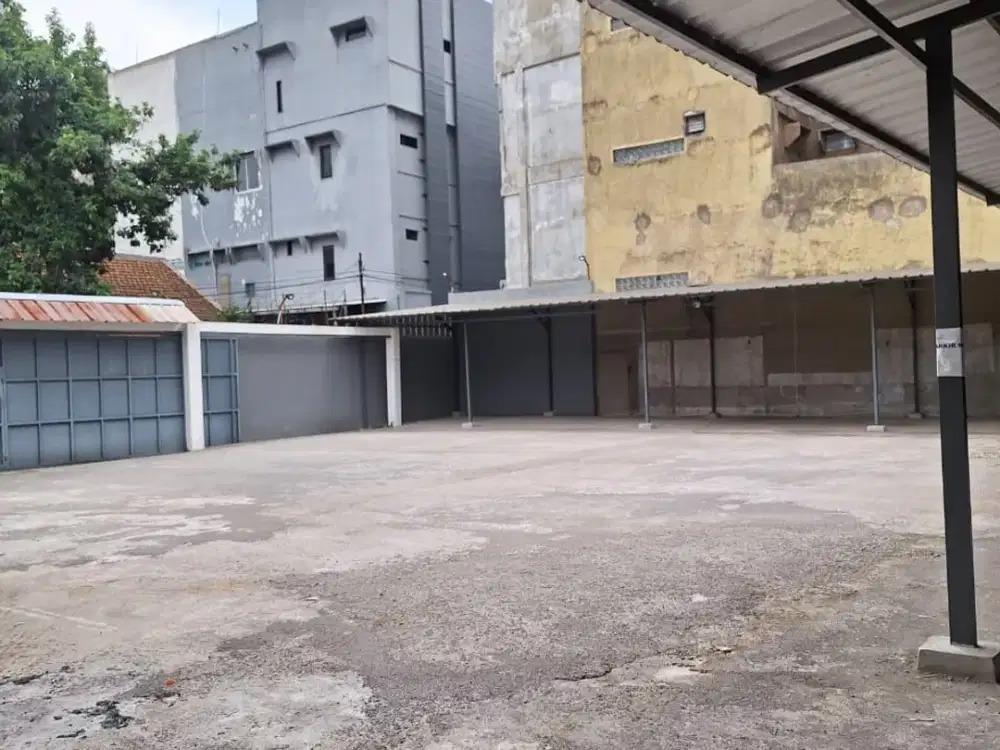 Tanah Tengah Kota Sayap Otista Sudah dicor