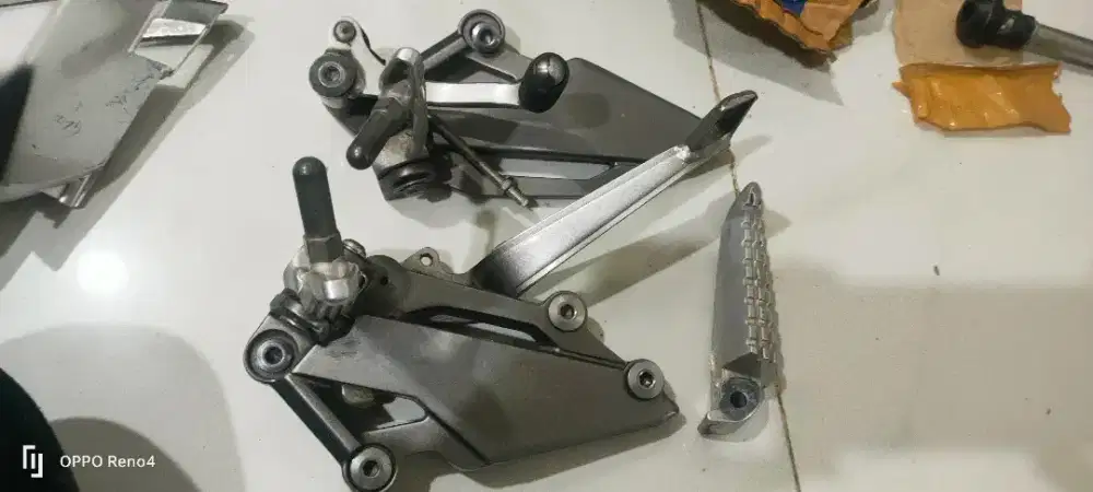 Footstep depan ninja 250fi