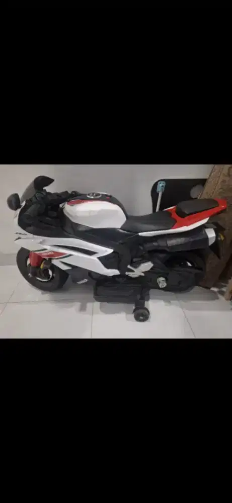 MOTOR AKI ANAK GP SPORT BESAR R6