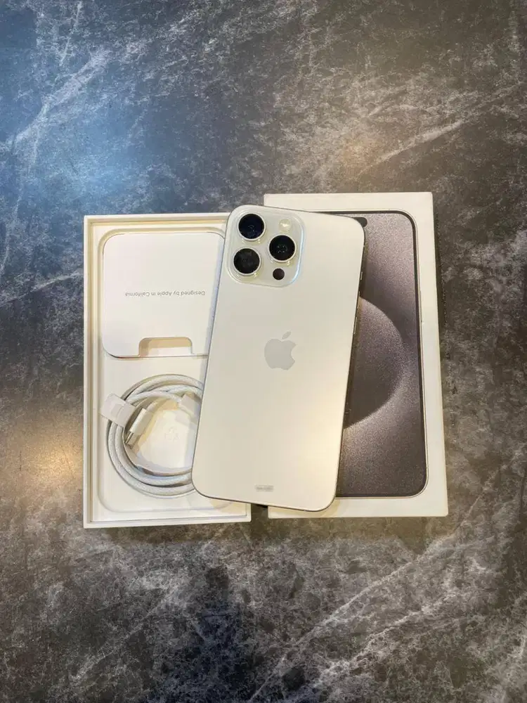 Iphone 15 Pro Max 512gb ibox bekas seperti baru