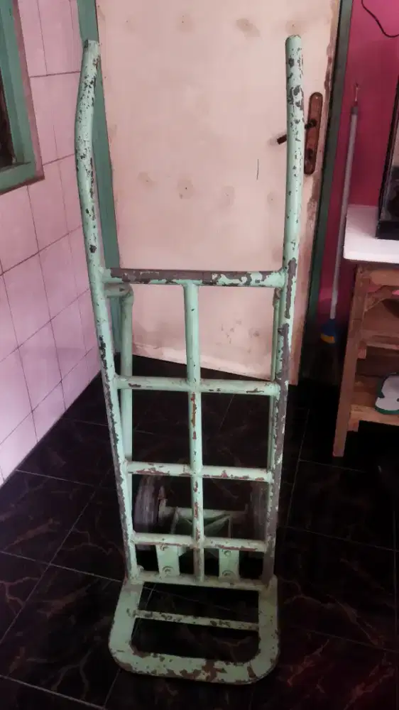 Troli barang cap. 200kg