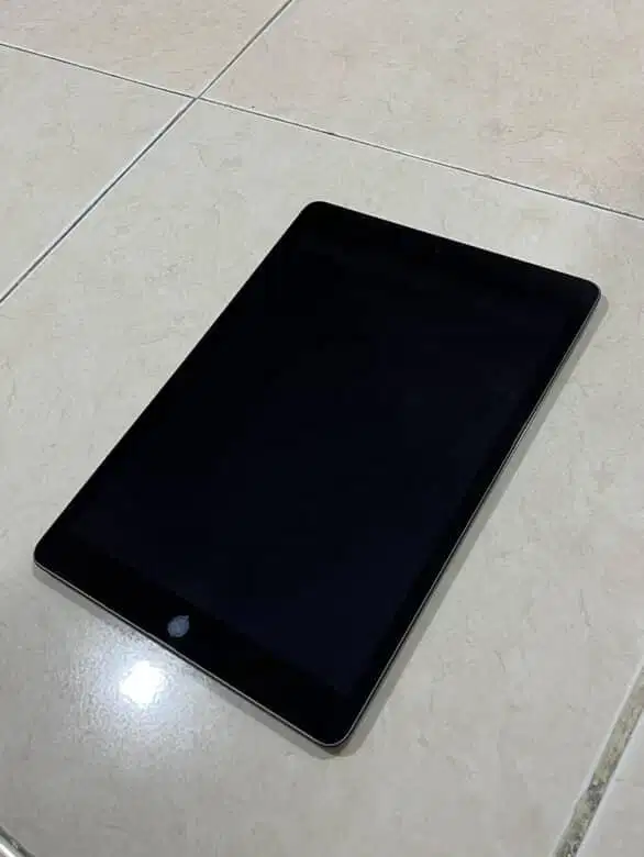 DIJUAL IPAD GEN 9 (Masi mulus)