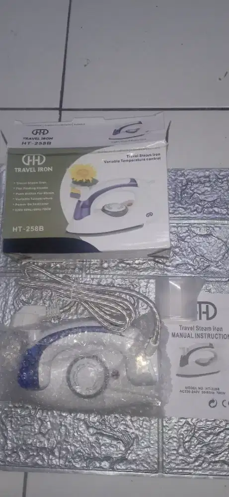 Setrika Uap BARU merk travel ion