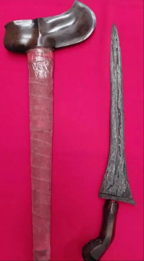 Keris Kebolajer Sepuh Asli