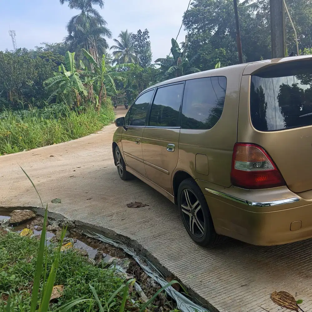 Honda Odyssey 2000 Bensin