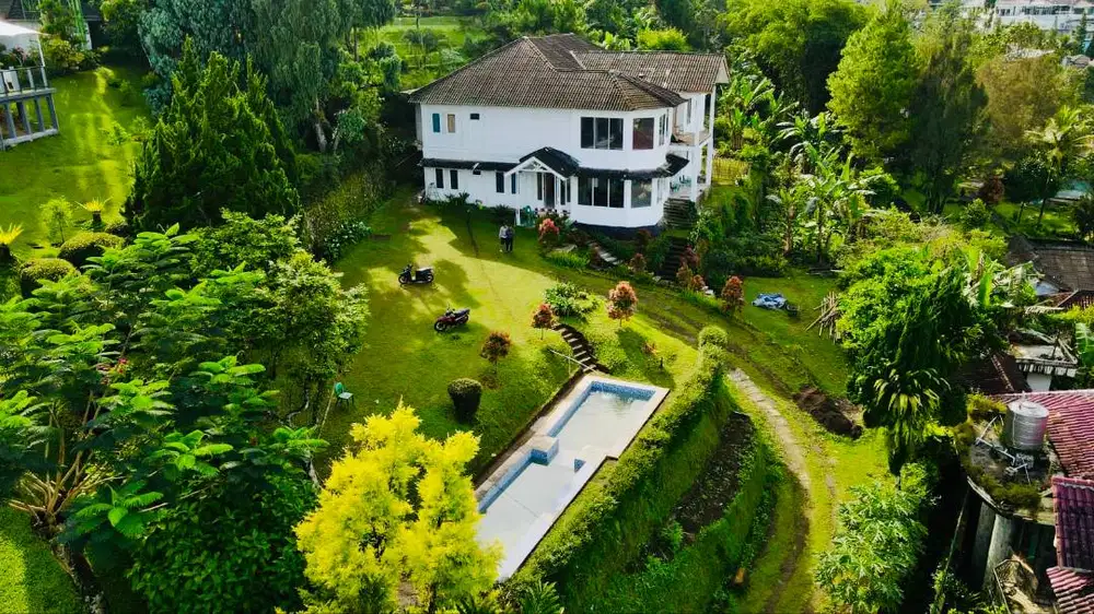 DIJUAL VILLA PUNCAK VIEW GUNUNG. UDARA SEJUK