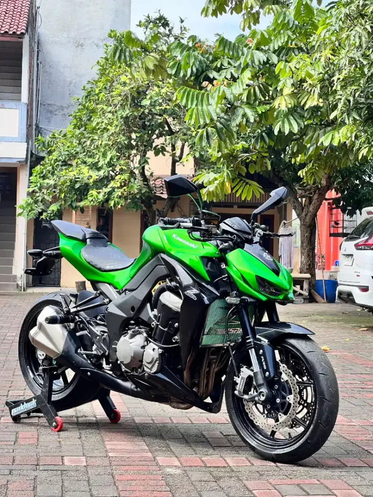Kawasaki Z1000 Tahun 2016